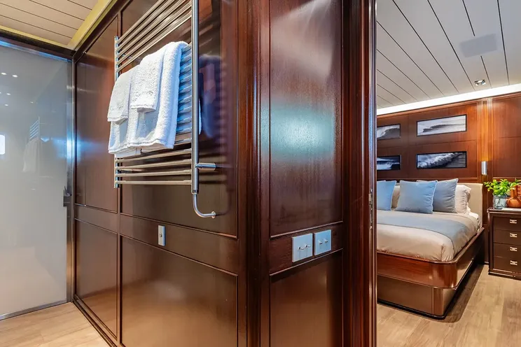 Charter Yacht GALILEO - Picchiotti 55m - 5 Cabins - Moorea - Tahiti - French Polynesia