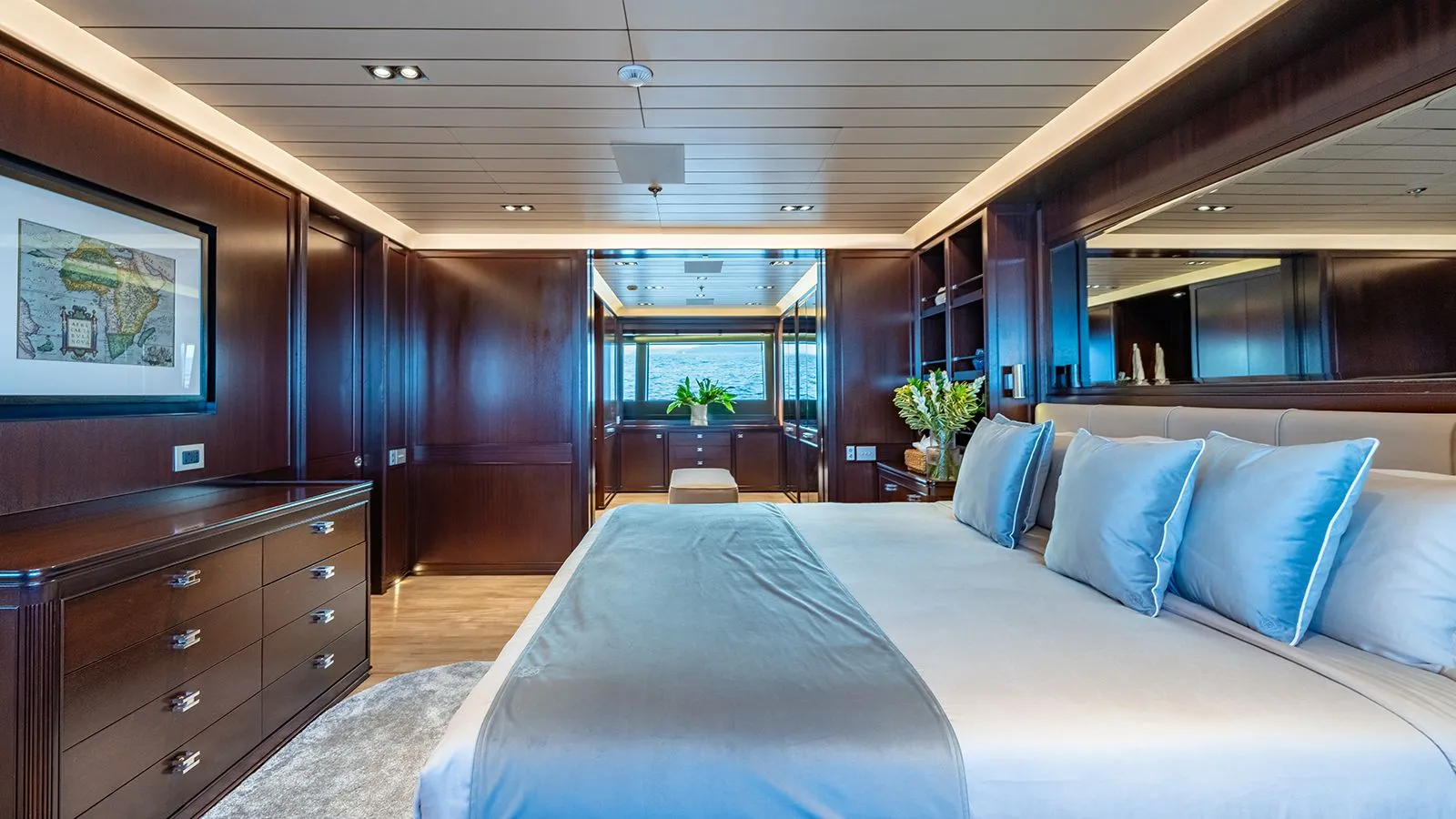 GALILEO Picchiotti 55.7m - master cabin
