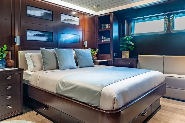 Charter Yacht GALILEO - Picchiotti 55m - 5 Cabins - Moorea - Tahiti - French Polynesia