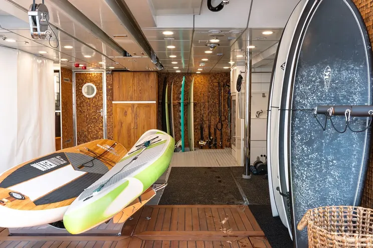 Charter Yacht GALILEO - Picchiotti 55m - 5 Cabins - Moorea - Tahiti - French Polynesia