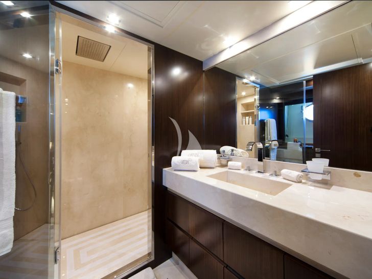 GATSBY Filippetti N30 - VIP cabin 2 bathroom GATSBY Filippetti N30 - VIP cabin 2 bathroom