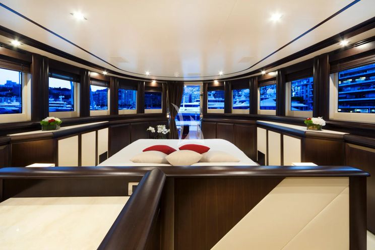 Charter Yacht GATSBY - Filippetti N30 - 6 Cabins - Naples - Capri - Positano - Amalfi Coast - Italy