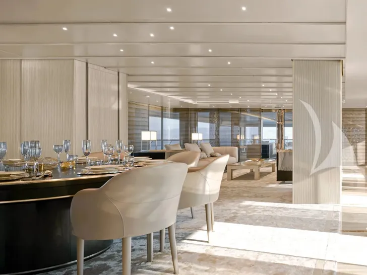 GECO(BY G. ARMANI)Admiral 72m - main dining area GECO(BY G. ARMANI)Admiral 72m - main dining area