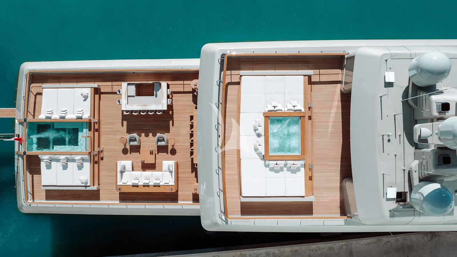 Charter Yacht GECO(BY G. ARMANI)- Admiral 72m - 7 Cabins - Athens - Mykonos - Paros - Cyclades - Greece