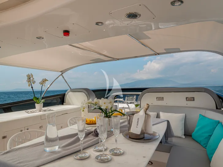 GEMINI 3 Fly Dining GEMINI 3 Fly Dining