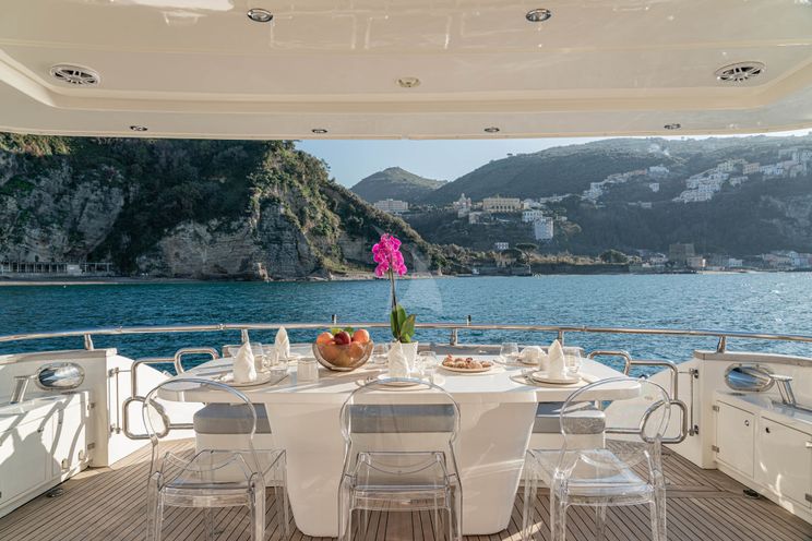 Charter Yacht GEMINI 3 - Maiora 24S - 4 Cabins - Amalfi - Capri - Positano