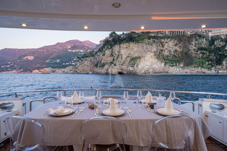 Charter Yacht GEMINI 3 - Maiora 24S - 4 Cabins - Amalfi - Capri - Positano