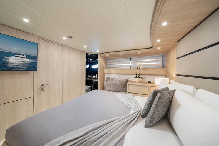 Charter Yacht GEMINI 3 - Maiora 24S - 4 Cabins - Amalfi - Capri - Positano