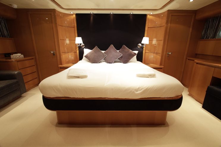 Charter Yacht GEORG I - Falcon 86 - 4 Cabins - Palma - Mallorca - Ibiza - Balearics - Spain