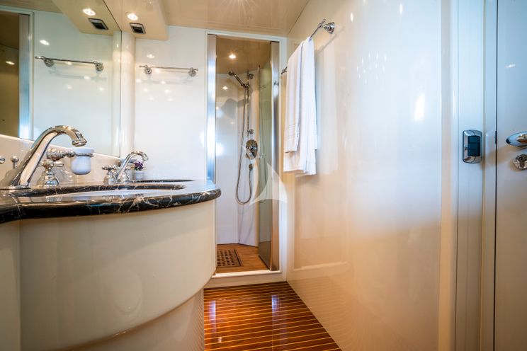 Charter Yacht GEORG I - Falcon 86 - 4 Cabins - Palma - Mallorca - Ibiza - Balearics - Spain