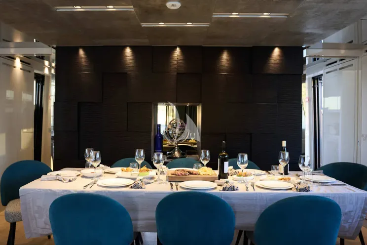 Charter Yacht DE ZEUS - Sanlorenzo SL96 - 5 Cabins - Athens - Mykonos - Paros - Cyclades - Greece