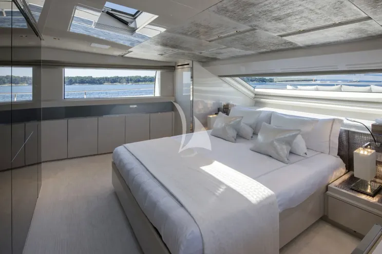 Charter Yacht DE ZEUS - Sanlorenzo SL96 - 5 Cabins - Athens - Mykonos - Paros - Cyclades - Greece
