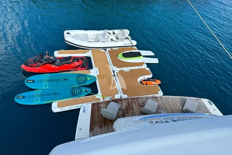 Charter Yacht DE ZEUS - Sanlorenzo SL96 - 5 Cabins - Athens - Mykonos - Paros - Cyclades - Greece