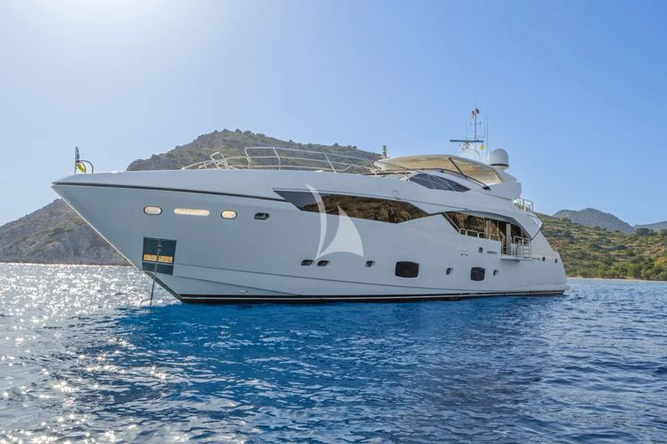 Charter Yacht GEORGE P - Sunseeker 115 Sport Yacht - 5 Cabins - Athens - Mykonos - Paros - Cyclades - Greece