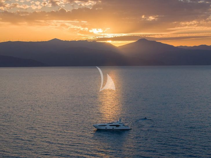 GEORGE P Sunseeker 115 Sport Yacht - anchored under the sunset GEORGE P Sunseeker 115 Sport Yacht - anchored under the sunset