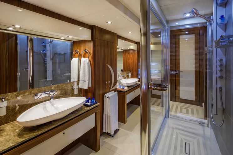 Charter Yacht GEORGE P - Sunseeker 115 Sport Yacht - 5 Cabins - Athens - Mykonos - Paros - Cyclades - Greece