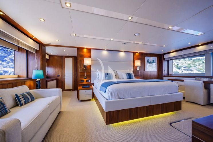 Charter Yacht GEORGE P - Sunseeker 115 Sport Yacht - 5 Cabins - Athens - Mykonos - Paros - Cyclades - Greece