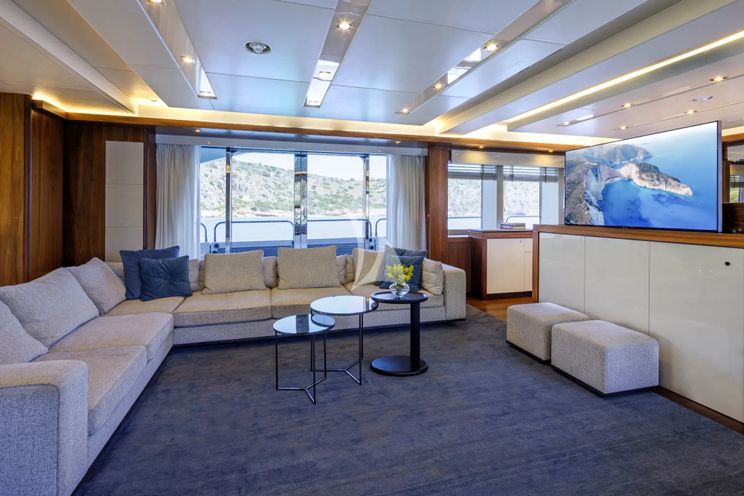 Charter Yacht GEORGE P - Sunseeker 115 Sport Yacht - 5 Cabins - Athens - Mykonos - Paros - Cyclades - Greece