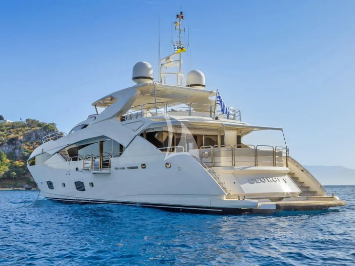 GEORGE P Sunseeker 115 Sport Yacht - side aft shot GEORGE P Sunseeker 115 Sport Yacht - side aft shot