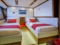 GEORGE P Sunseeker 115 Sport Yacht - twin cabin 2 GEORGE P Sunseeker 115 Sport Yacht - twin cabin 2