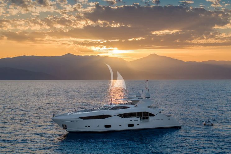 Charter Yacht GEORGE P - Sunseeker 115 Sport Yacht - 5 Cabins - Athens - Mykonos - Paros - Cyclades - Greece