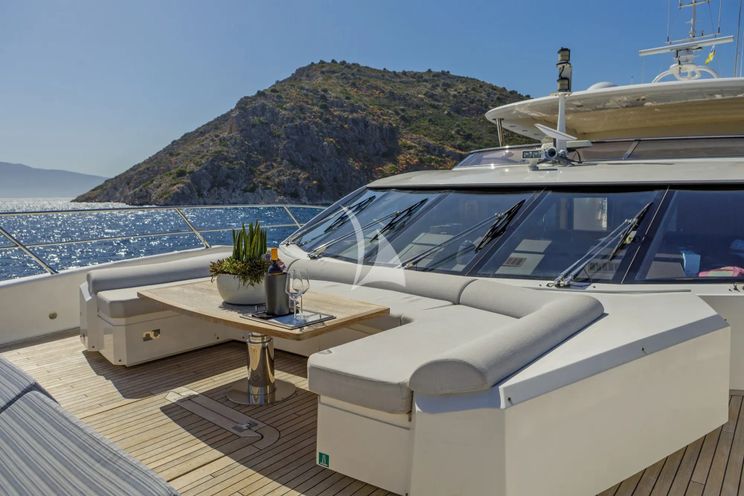 Charter Yacht GEORGE P - Sunseeker 115 Sport Yacht - 5 Cabins - Athens - Mykonos - Paros - Cyclades - Greece