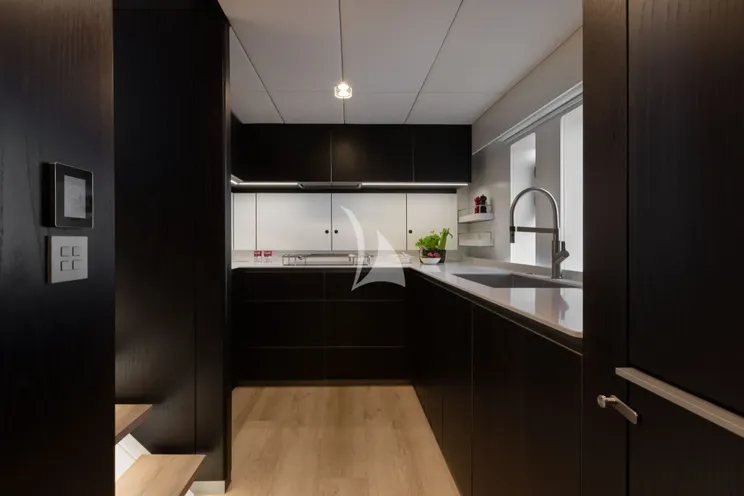 Charter Yacht GIGI - Sunreef 70 Power - 4 Cabins - Naples - Capri - Positano - Amalfi Coast - Italy