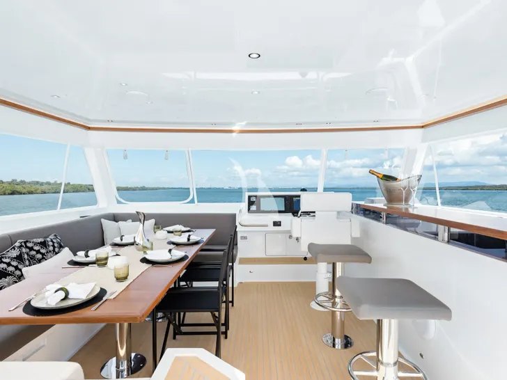 GINGER Iliad 62 - flybridge covered dining area and bar GINGER Iliad 62 - flybridge covered dining area and bar