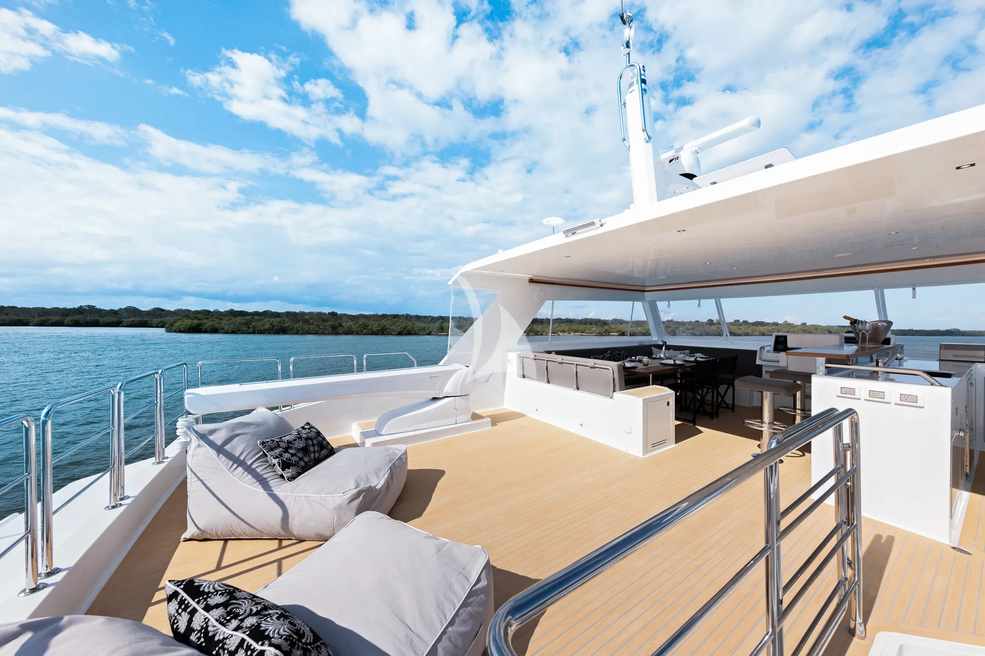 GINGER Iliad 62 - flybridge