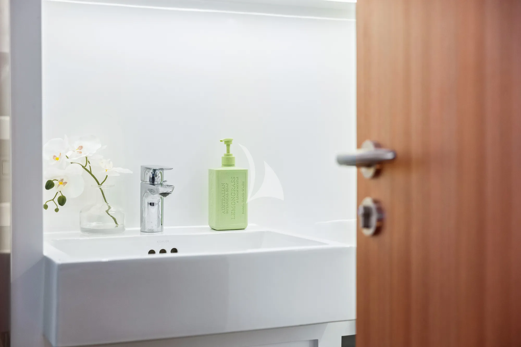 GINGER Iliad 62 - master cabin bathroom