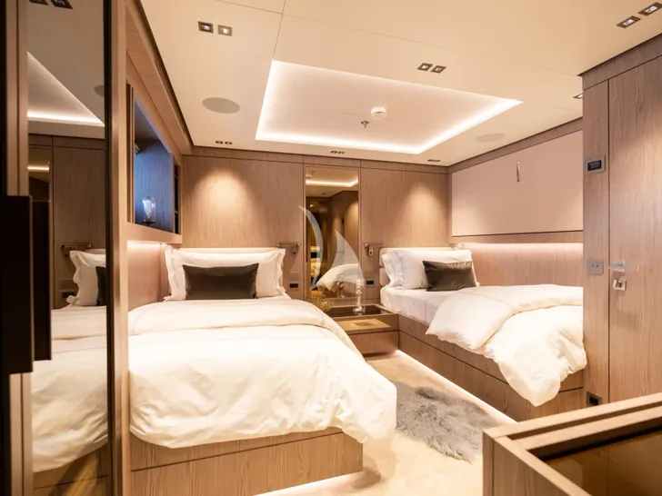 GIOIA Codecasa Vintage 43m - twin cabin 1 GIOIA Codecasa Vintage 43m - twin cabin 1