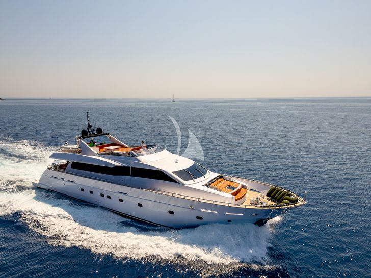 GIOE I Tecnomar 100 cruising GIOE I Tecnomar 100 cruising