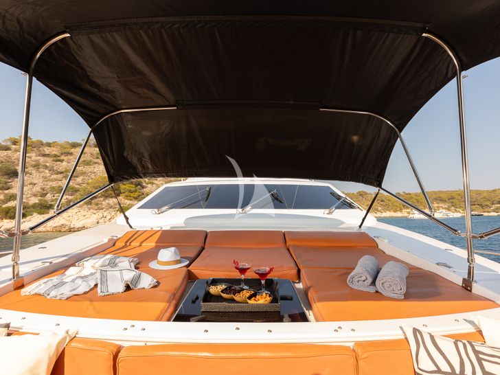 GIOE I Tecnomar 100 foredeck bronzing and lounging area covered GIOE I Tecnomar 100 foredeck bronzing and lounging area covered