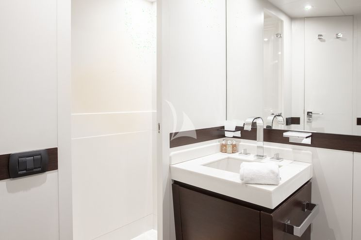 Charter Yacht GIOE I - Tecnomar 100 - 5 Cabins - Athens - Mykonos - Kos - Paros - Lefkas