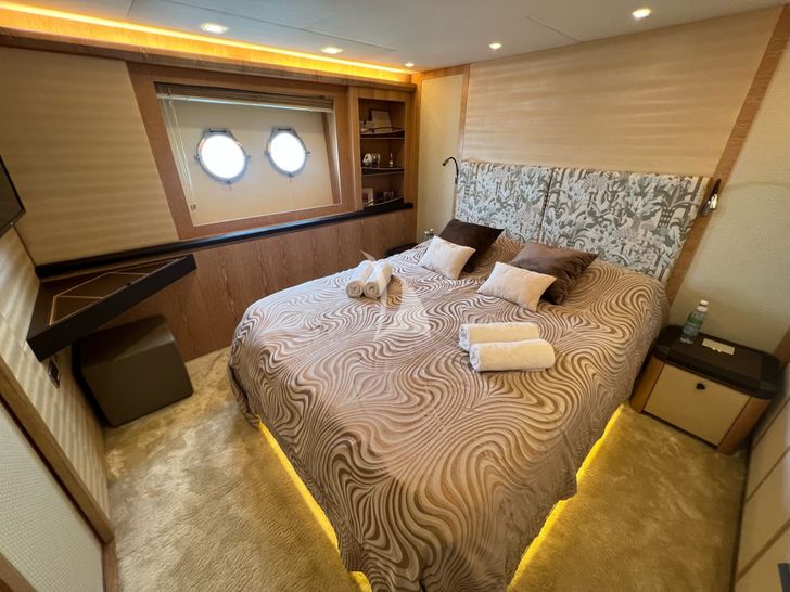 GIORGIO Monte Carlo 86 VIP cabin