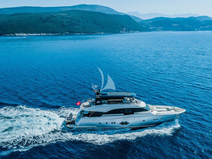 GIORGIO Monte Carlo 86 - cruising side view GIORGIO Monte Carlo 86 - cruising side view