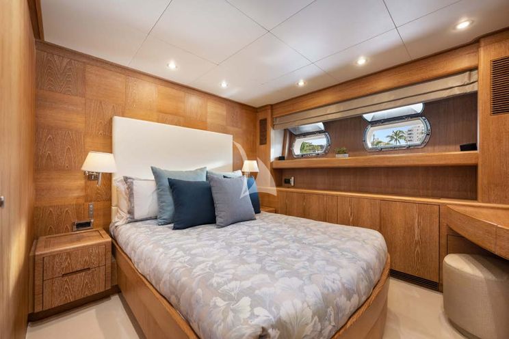 Charter Yacht GLADIUS - Cantieri di Pisa Akhir 38 - 6 Cabins - Athens - Mykonos - Paros - Cyclades - Greece