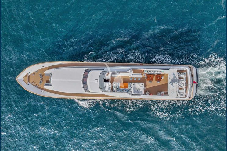 Charter Yacht GLADIUS - Cantieri di Pisa Akhir 38 - 6 Cabins - Athens - Mykonos - Paros - Cyclades - Greece