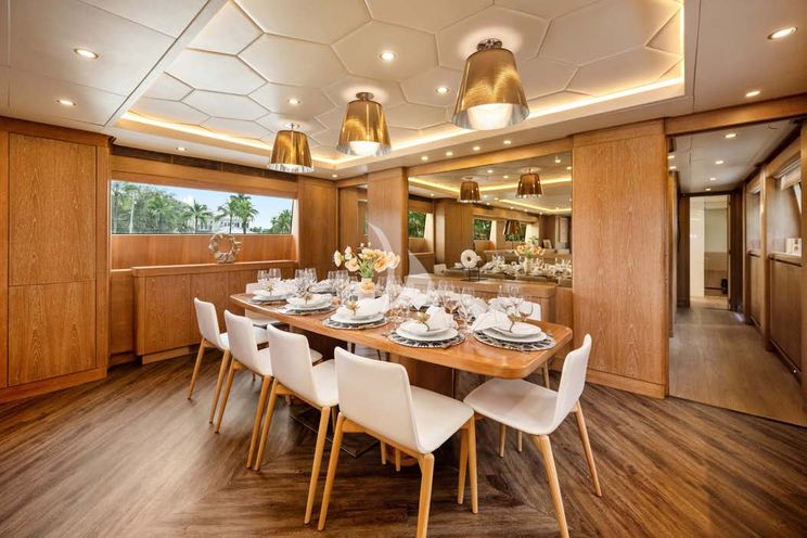 Charter Yacht GLADIUS - Cantieri di Pisa Akhir 38 - 6 Cabins - Athens - Mykonos - Paros - Cyclades - Greece