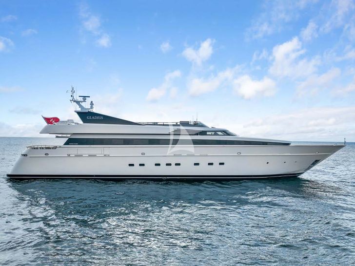 GLADIUS Cantieri di Pisa Akhir 38 - main profile GLADIUS Cantieri di Pisa Akhir 38 - main profile