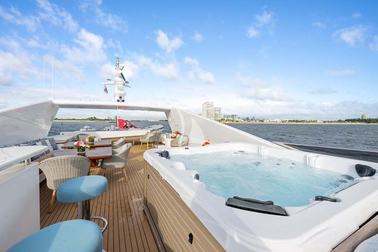 Charter Yacht GLADIUS - Cantieri di Pisa Akhir 38 - 6 Cabins - Athens - Mykonos - Paros - Cyclades - Greece