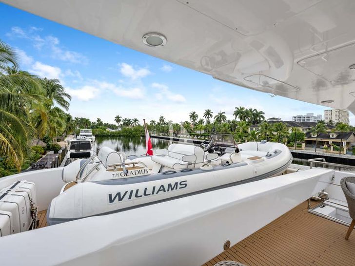 GLADIUS Cantieri di Pisa Akhir 38 - tender GLADIUS Cantieri di Pisa Akhir 38 - tender