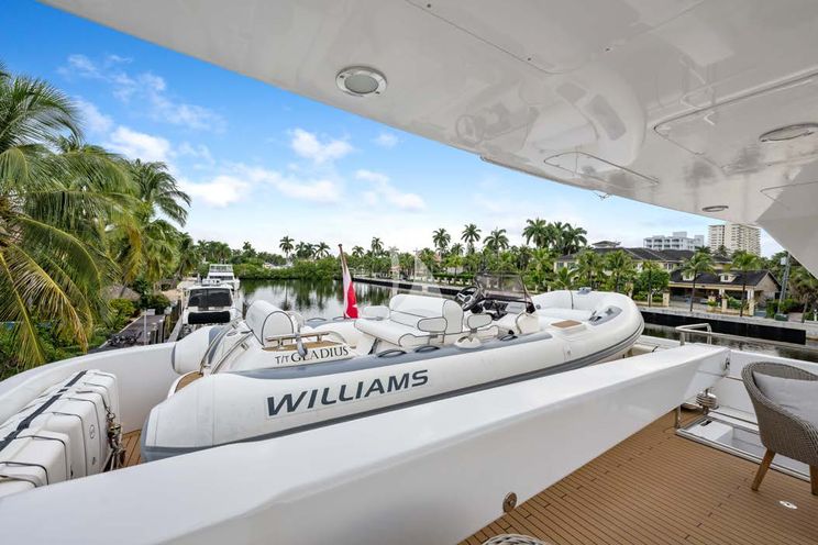 Charter Yacht GLADIUS - Cantieri di Pisa Akhir 38 - 6 Cabins - Athens - Mykonos - Paros - Cyclades - Greece