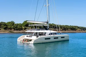 GLORIA - Lagoon Sixty 5 - 5 Cabins - Naples - Capri - Positano - Amalfi Coast - Italy GLORIA - Lagoon Sixty 5 - 5 Cabins - Naples - Capri - Positano - Amalfi Coast - Italy