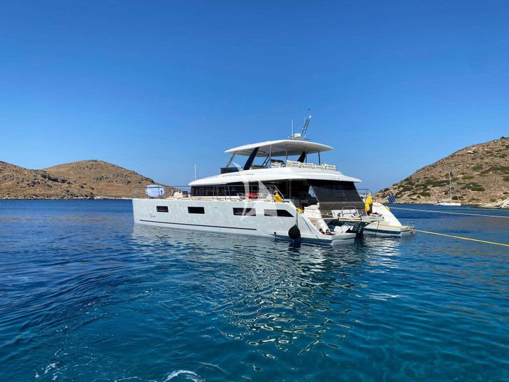 GALUX ONE- Stern view