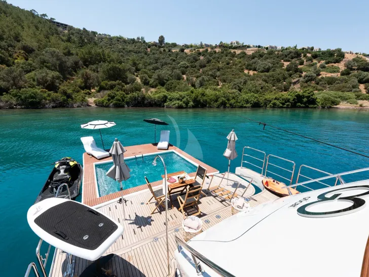 GO Dragos Yachts 111 - beach club with the water toys set up GO Dragos Yachts 111 - beach club with the water toys set up