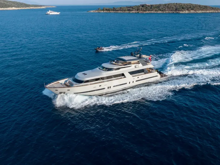GO Dragos Yachts 111 - cruising GO Dragos Yachts 111 - cruising