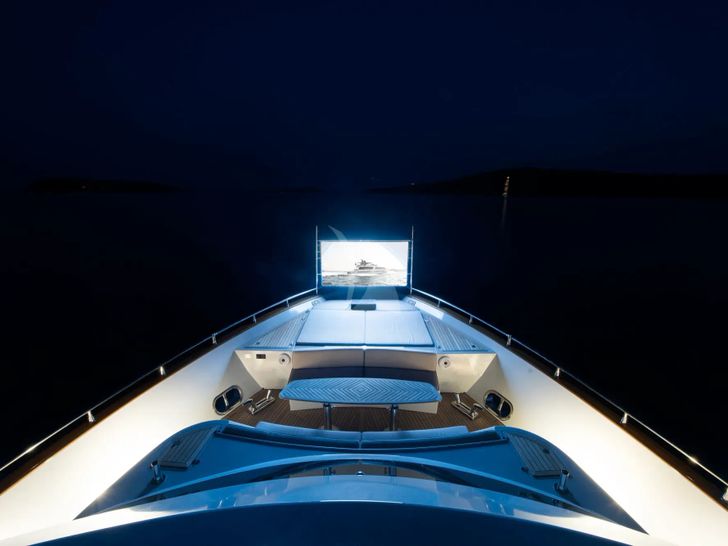 GO Dragos Yachts 111 - foredeck cinema GO Dragos Yachts 111 - foredeck cinema