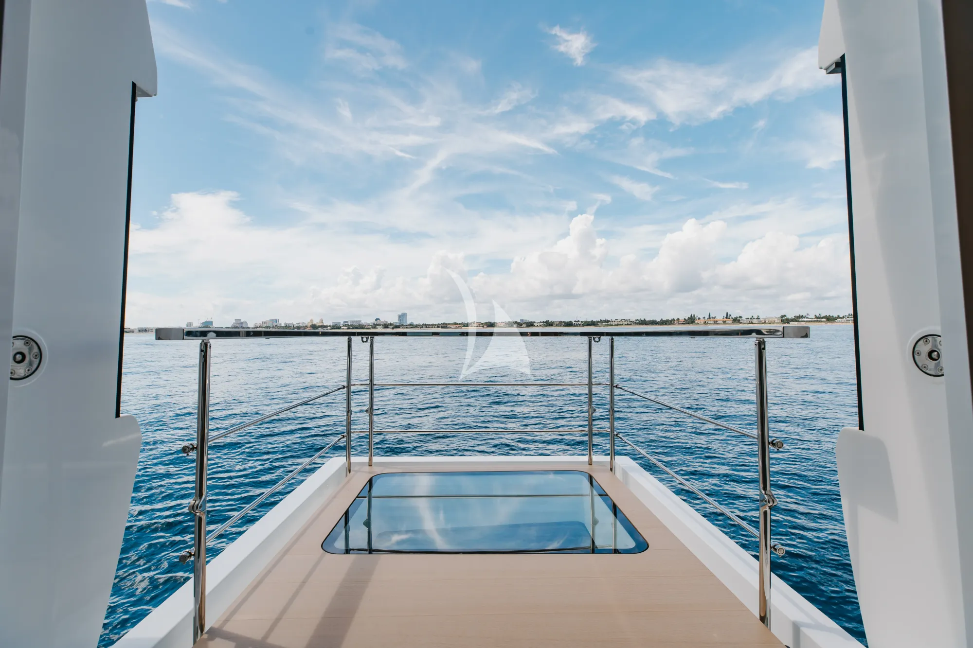 Charter Yacht VELOCITY - Mangusta GranSport 54 - 5 Cabins - Ibiza - Palma - Mallorca - Balearics - Spain