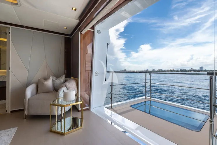 Charter Yacht VELOCITY - Mangusta GranSport 54 - 5 Cabins - Ibiza - Palma - Mallorca - Balearics - Spain